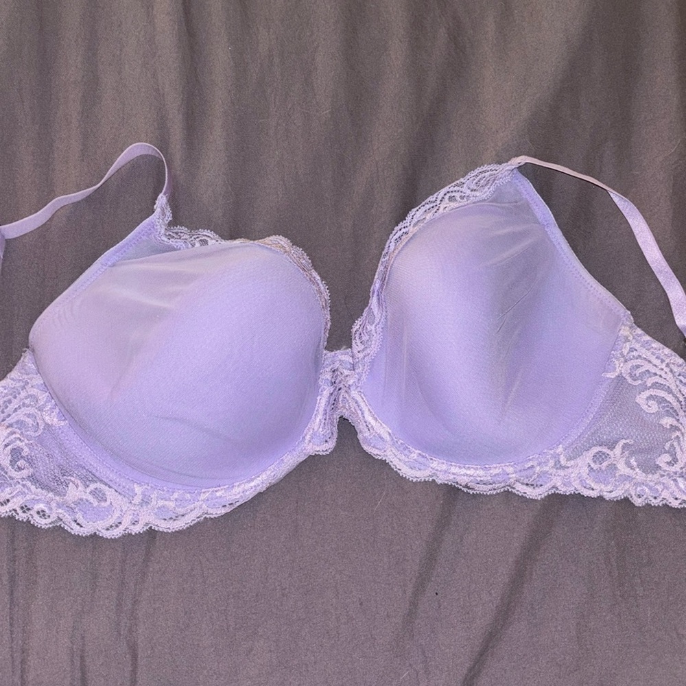 Brand new never worn Natori bra.